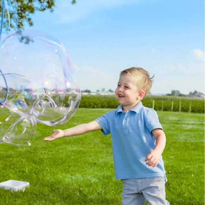 Hiigelmullirõngas prillikujuline