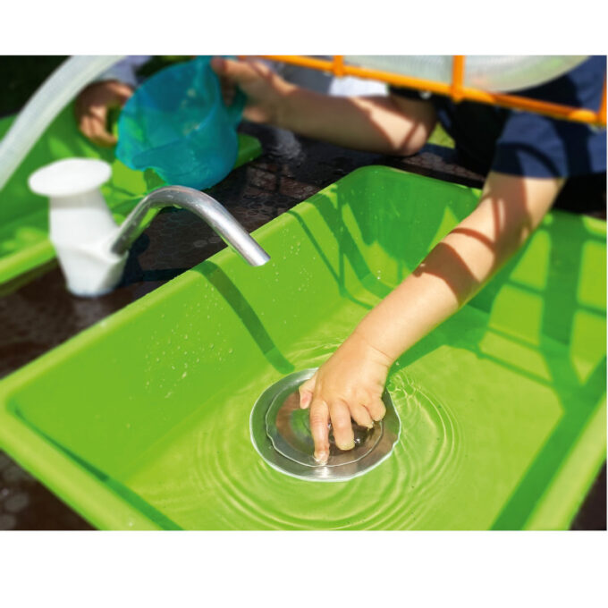 Ilmastikukindel mobiilne vee- ja liivalaud