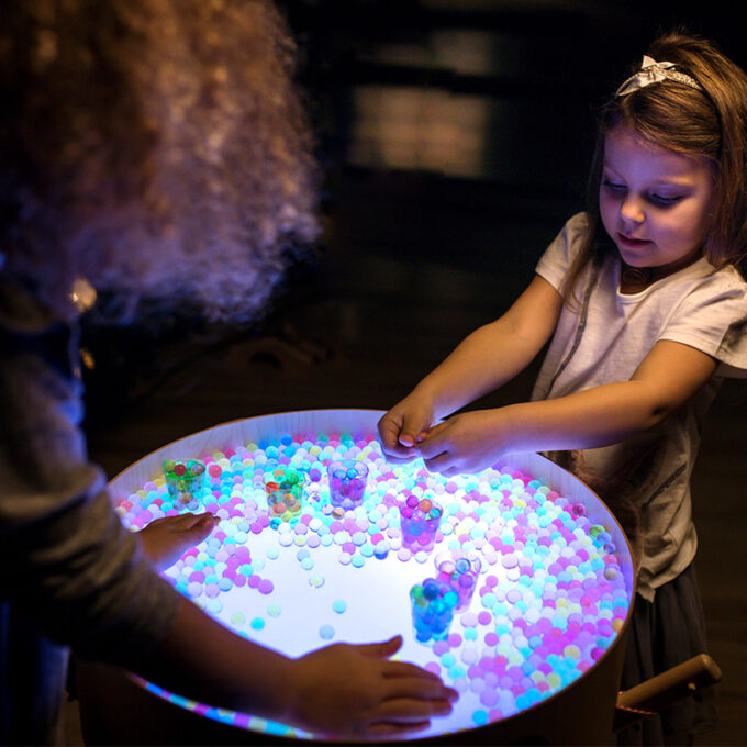 Maagiline valguslaud