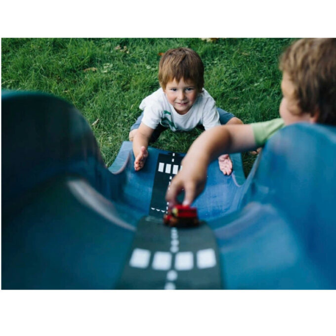 Painduv autotee "Kiirtee" Waytoplay (16 osa)