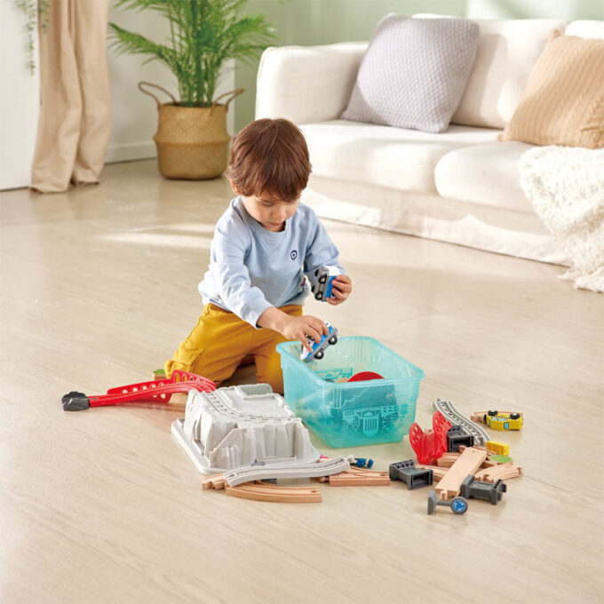 Rongitee komplekt "Linn" multifunktsionaalses kastis