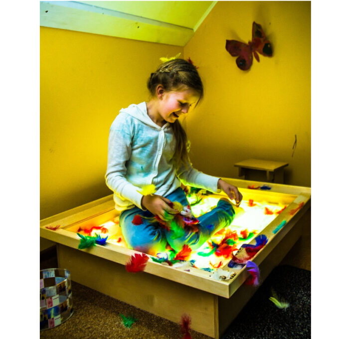 LED valgusega liivakast