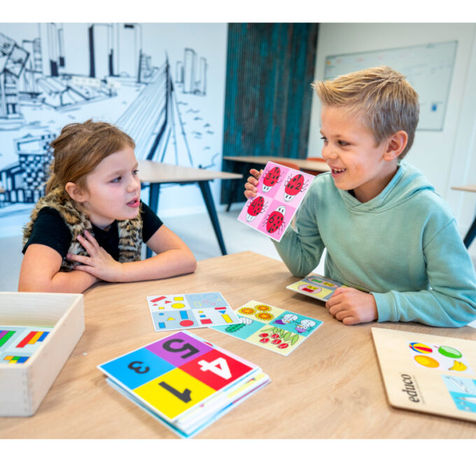 Tähelepanumäng “Ruudud”