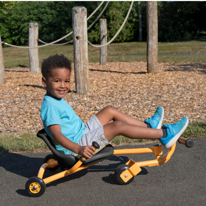 3-rattaline istekart "Speed Star" (vanusele 6+)