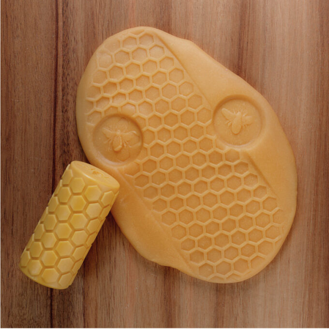 Kivist templirullid "Aiaputukad"