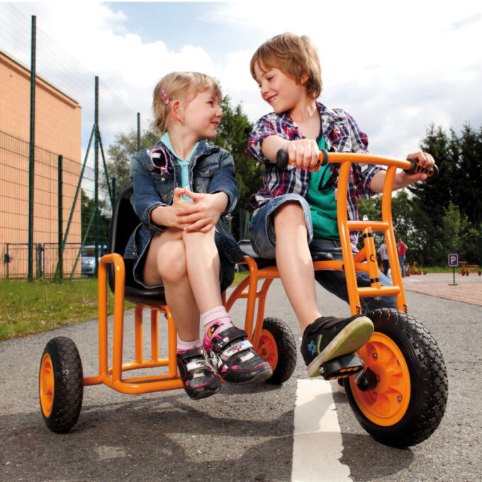 Külgkorviga taksoratas (vanusele 4+)