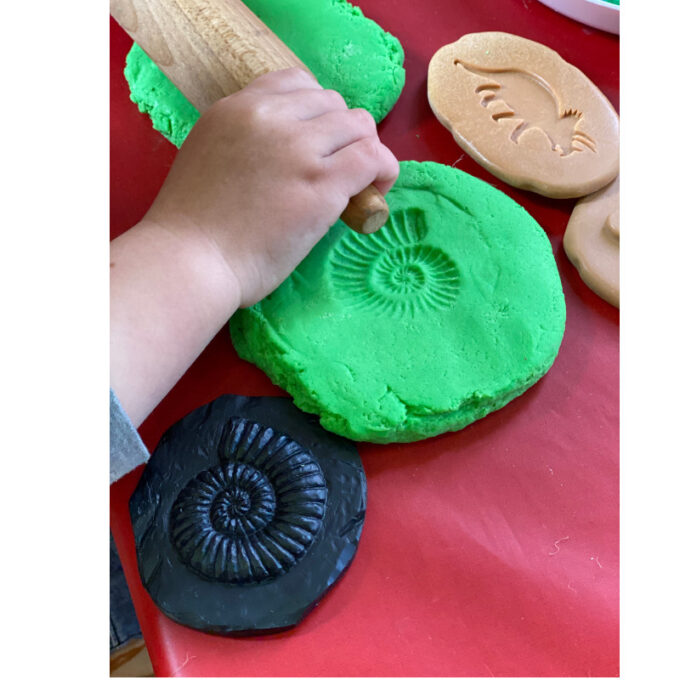 Kivist templid "Fossiilid"