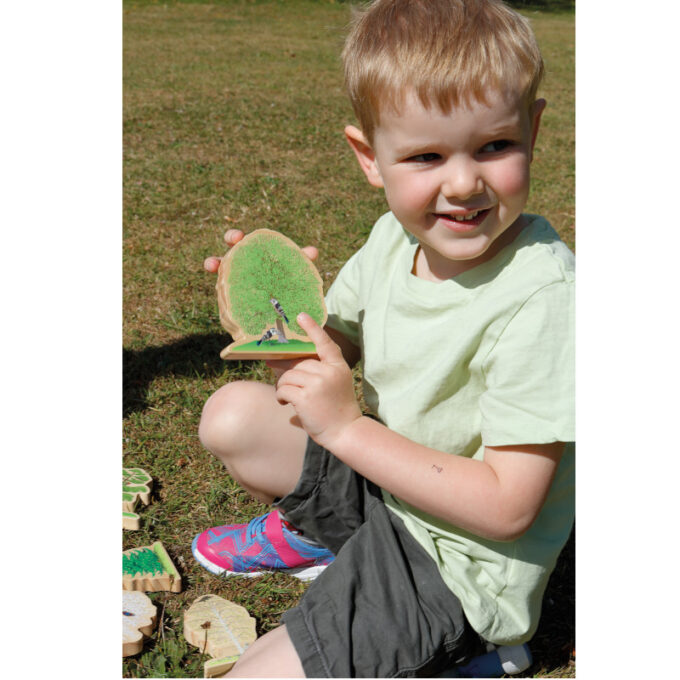 Puidust puude komplekt "4 aastaaega"