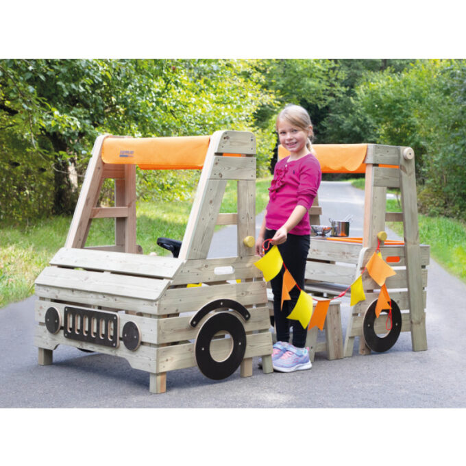 Õueatraktsioon matkaauto - mänguköök