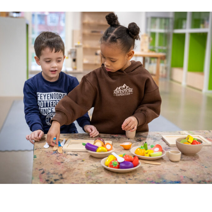 Lõigatavad puidust köögiviljad