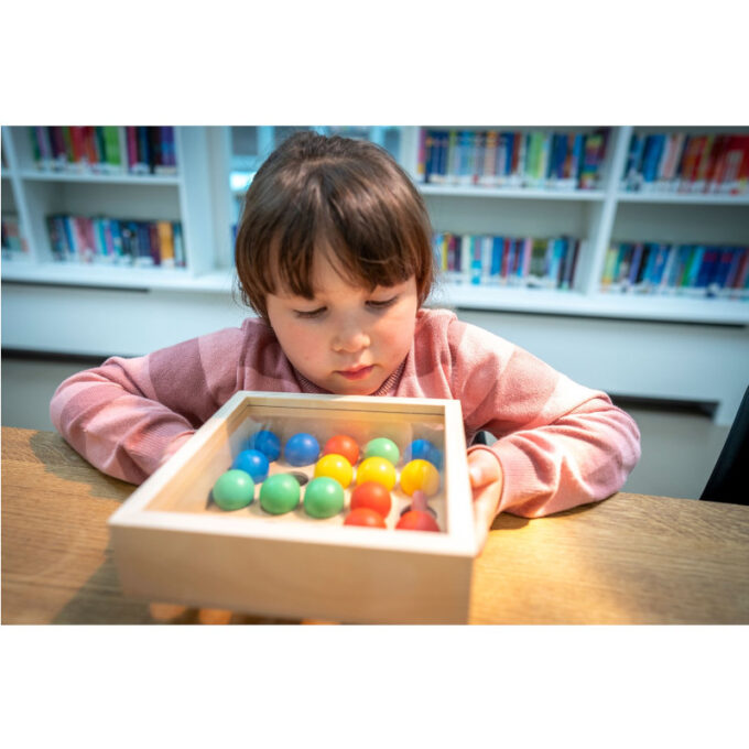 Puidust kuulimosaiik