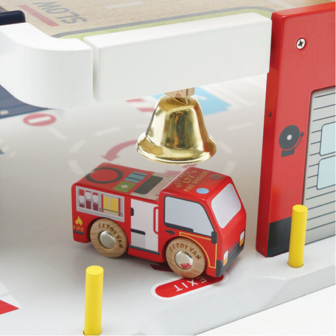 Päästesõidukite parkimismaja