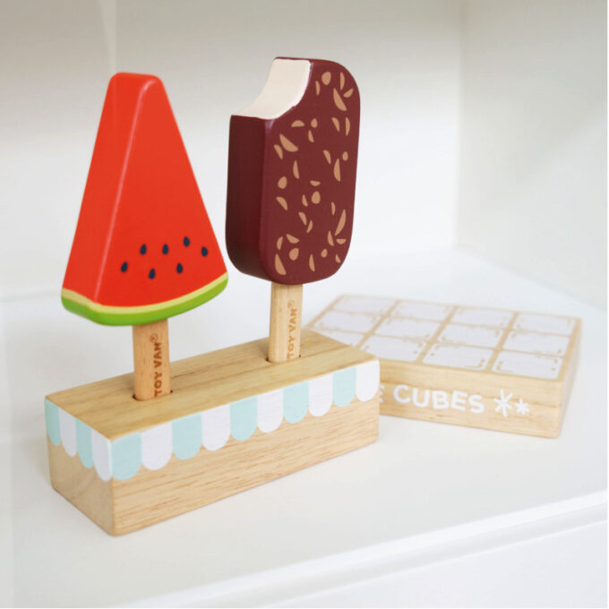 Mänguköögi külmkapp