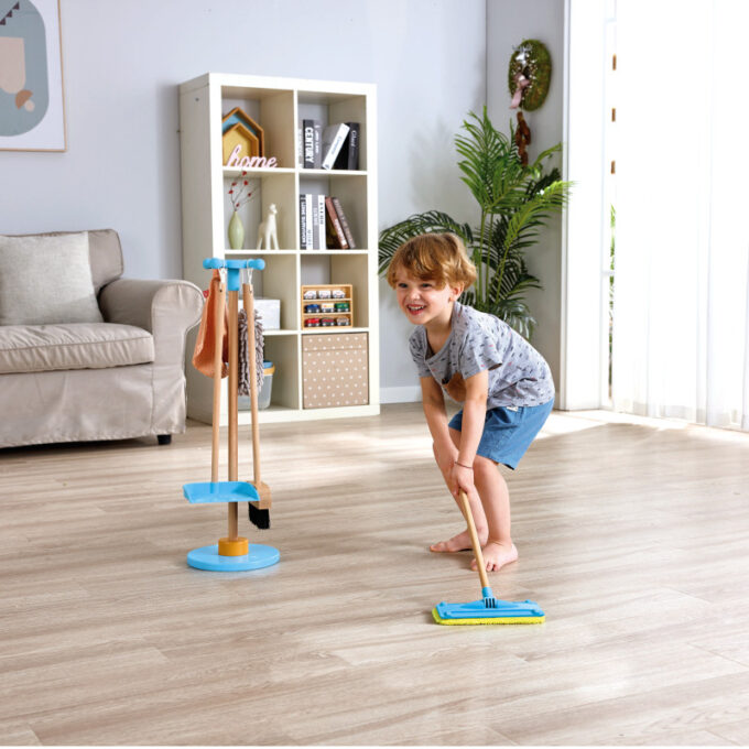 Koristuskomplekt hoidikuga