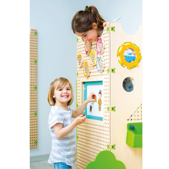 Plug It tegevusmaja mängudega