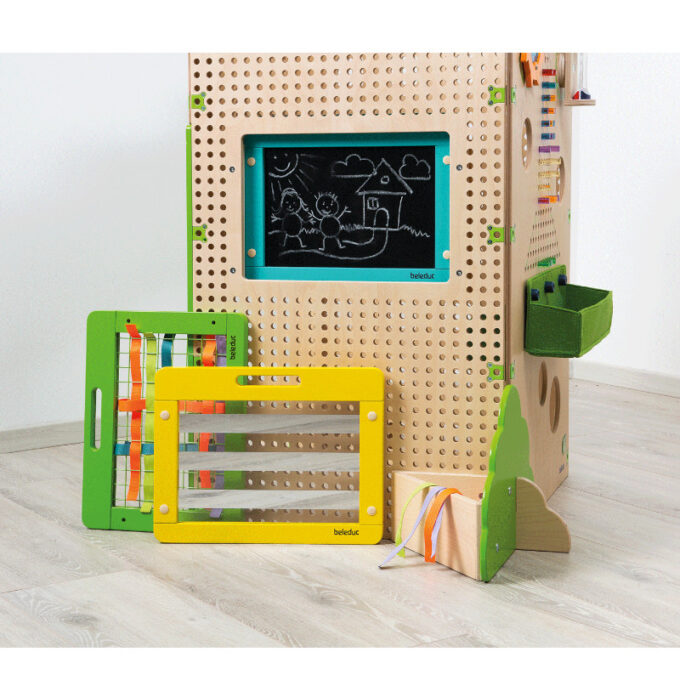 Plug It tegevusmaja mängudega