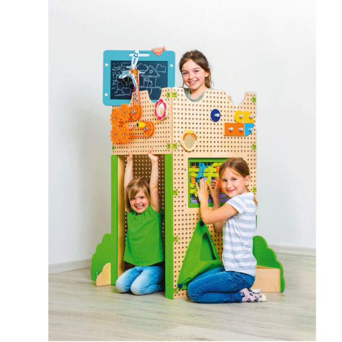 Plug It tegevusmaja mängudega