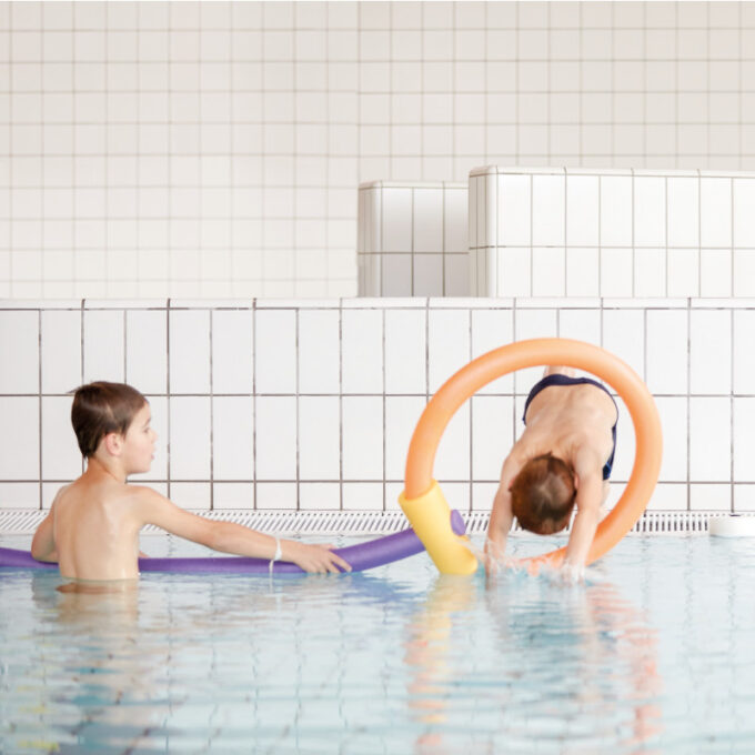 Ujumisnuudel (160 x 6,5 cm)