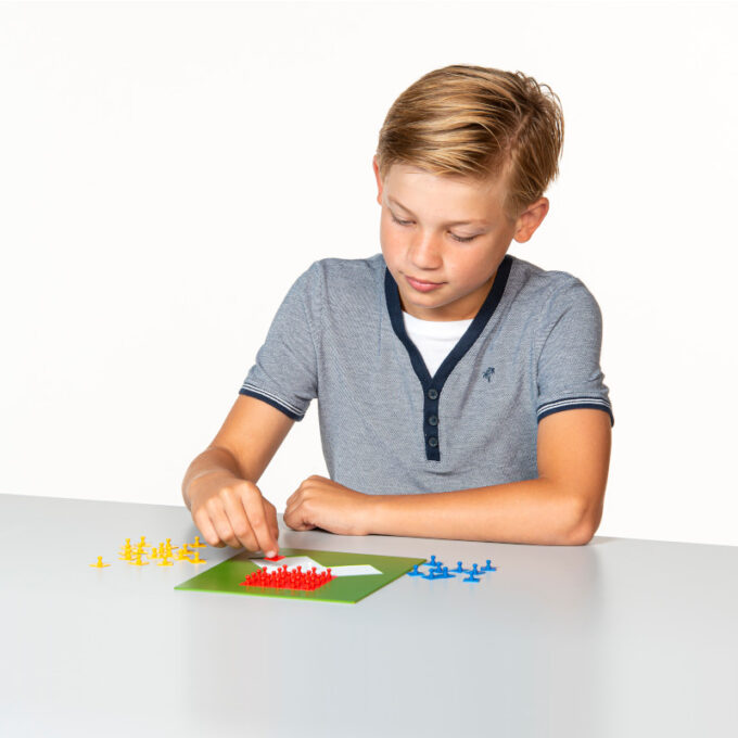 Pythagorase teoreemi õppevahend - Nienhuis