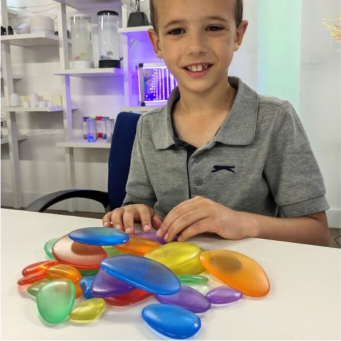 Värvilised akrüülkivid (30 tk)