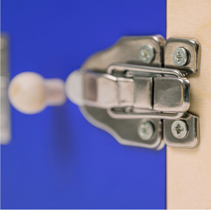 Lukkudega pistmiskarbid (4 tk)