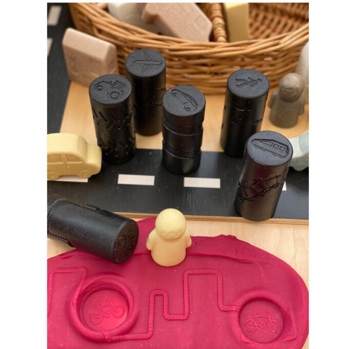 Kivist templirullid "Jäljed liikluses"