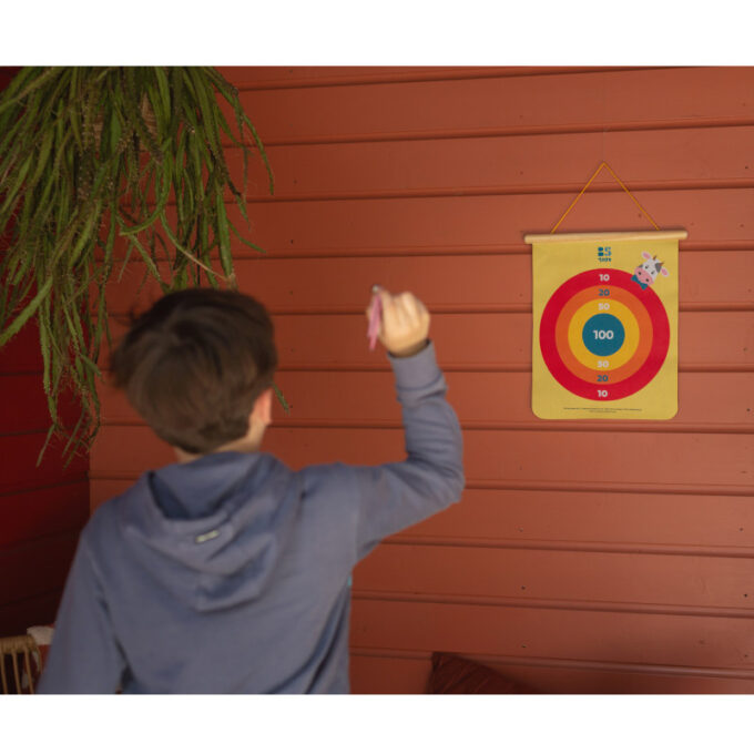 Magnetiline noolemäng