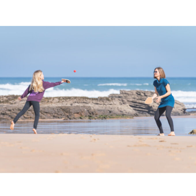 Pallimäng korgist labadega