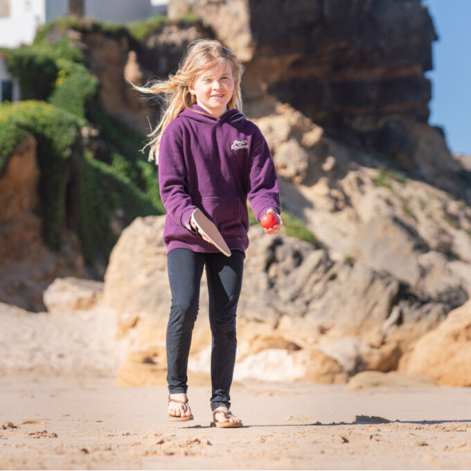 Pallimäng korgist labadega