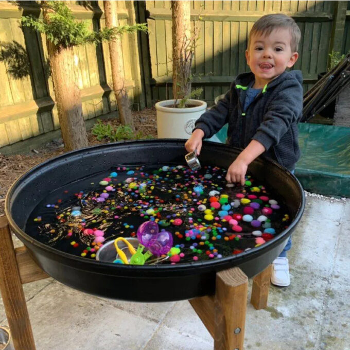 Mängualus Deep Spot (must)