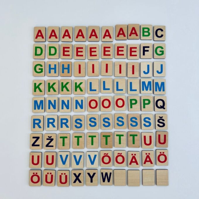 Magnetilised tähed "Eesti tähestik" (90 osa)