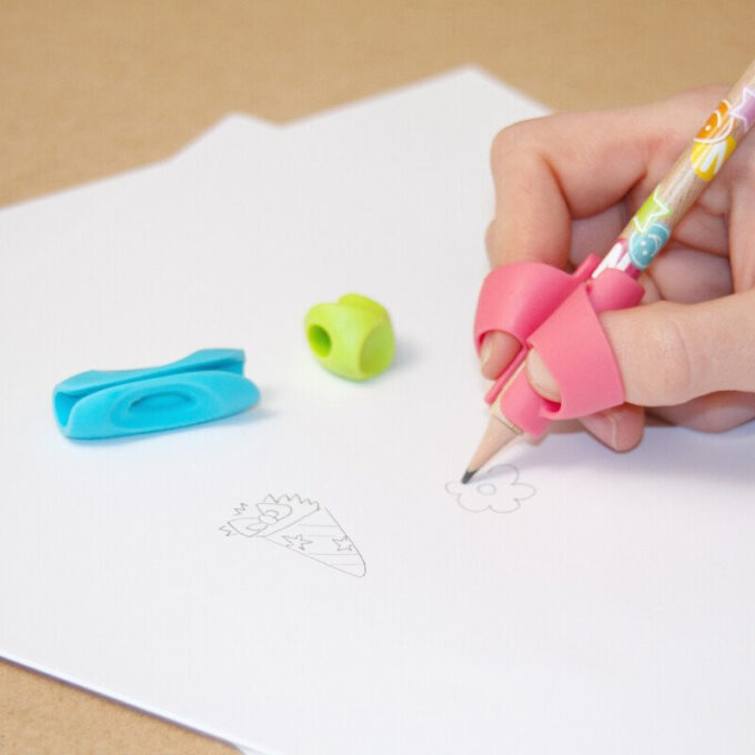 Pliiatsihoiu abistaja (3 tk, p/v käsi)