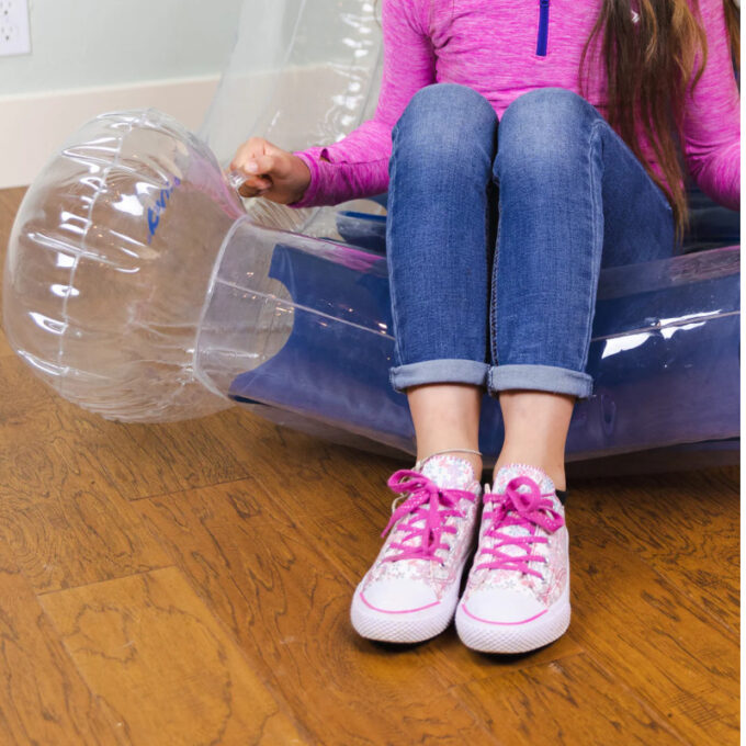 Täispuhutav kiikumistool