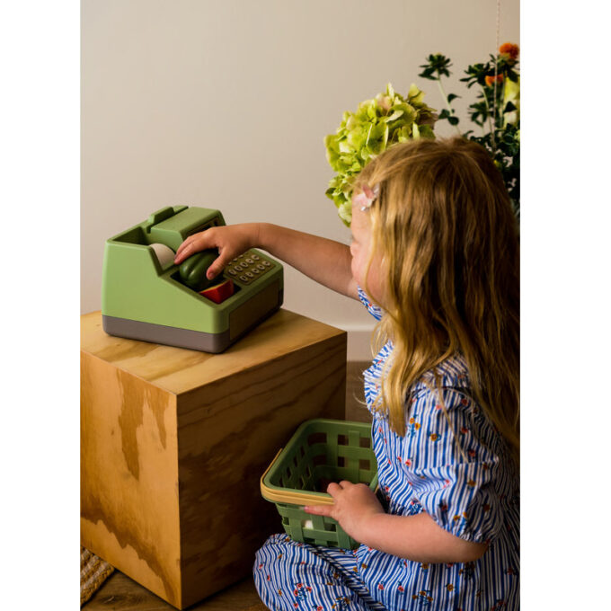 Bioplastist kassaaparaadi komplekt