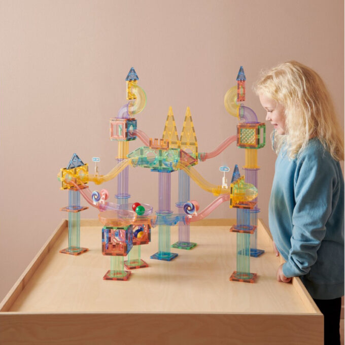 Magnetklotsidega palliraja pallid (4 tk)