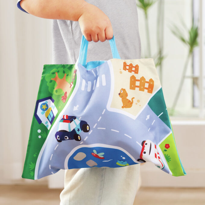 Pehmed tagasitõmmatavad autod (4 tk)