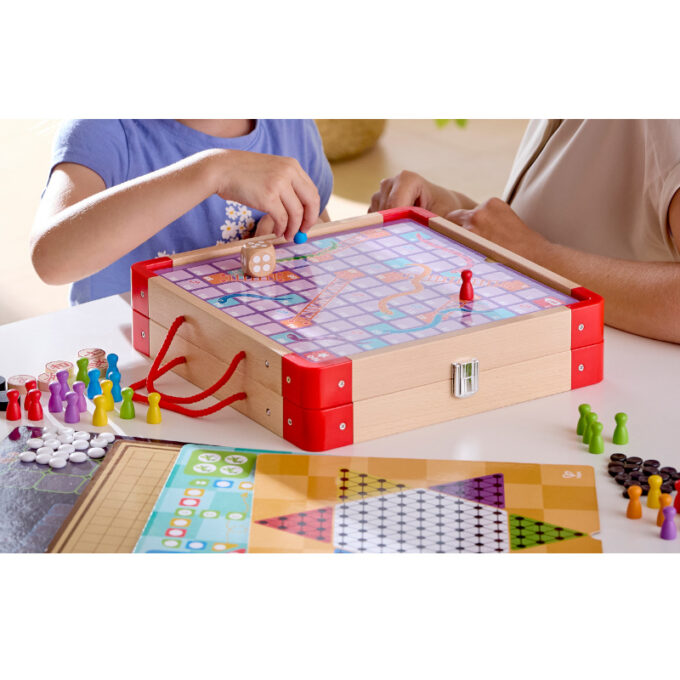 Puidust komplekt "22 lauamängu"