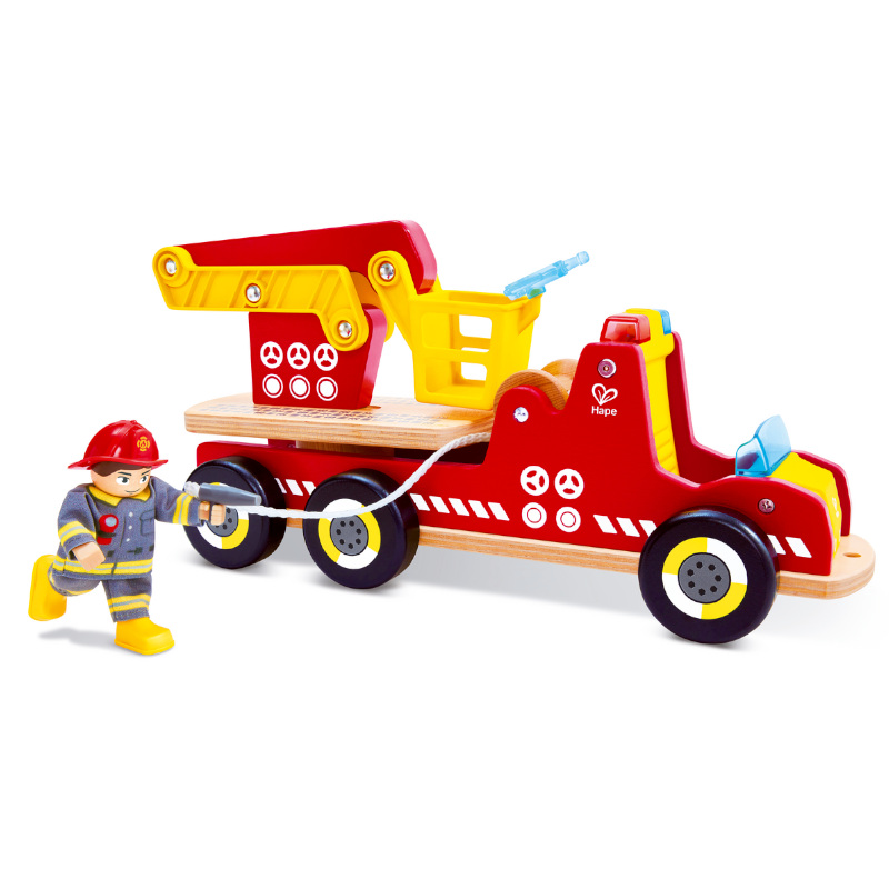 Sireeni ja tuledega päästeauto_2