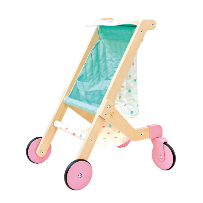 Pöörlevate ratastega nukukäru