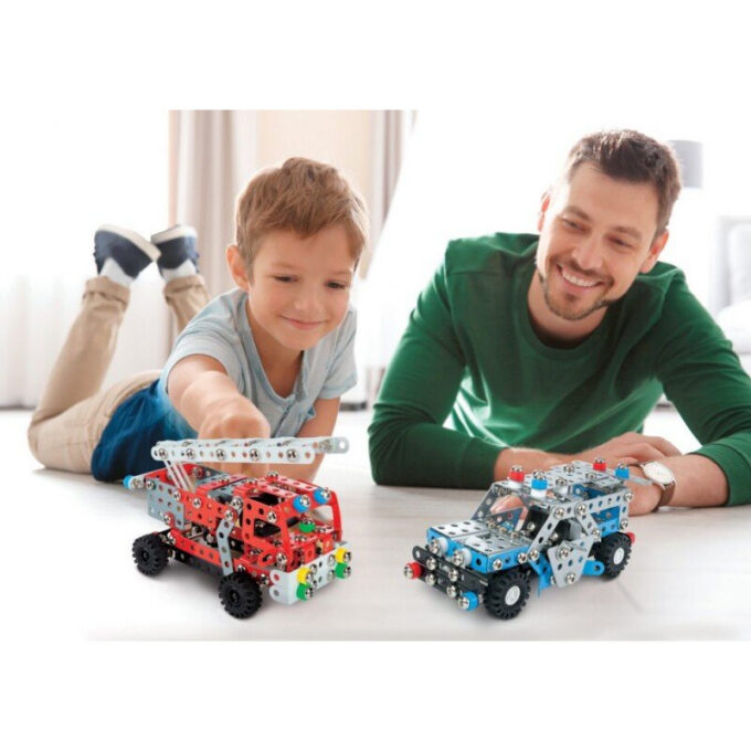 Metallkonstruktor "Tuletõrjeauto"